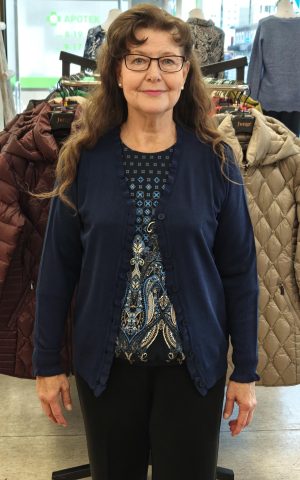 Sunday neule napeilla