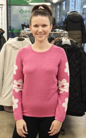 Sunday kukkakuvioinen neule