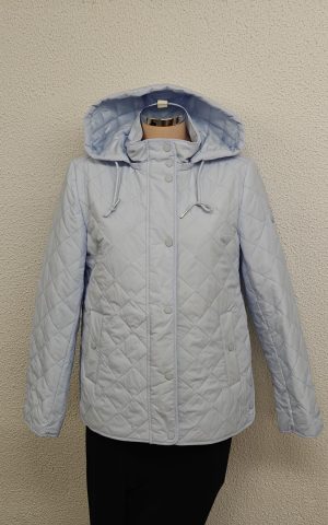 Blue Flamen tikkitakki tuulilistalla